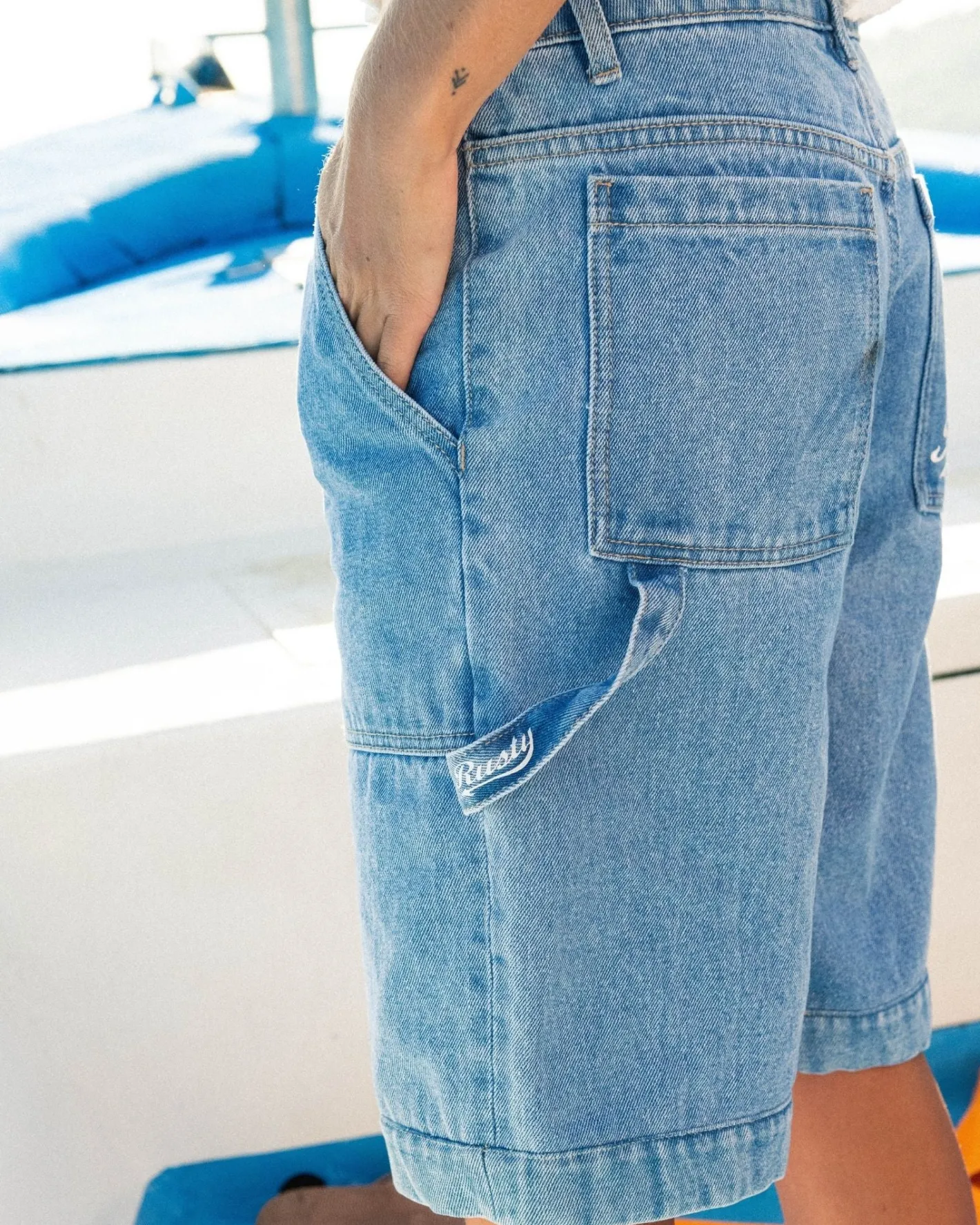 New Billie Low Rise Carpenter Jort Womens Shorts