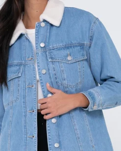 Fashion Denim Trucker Jacket Womens Jackets
