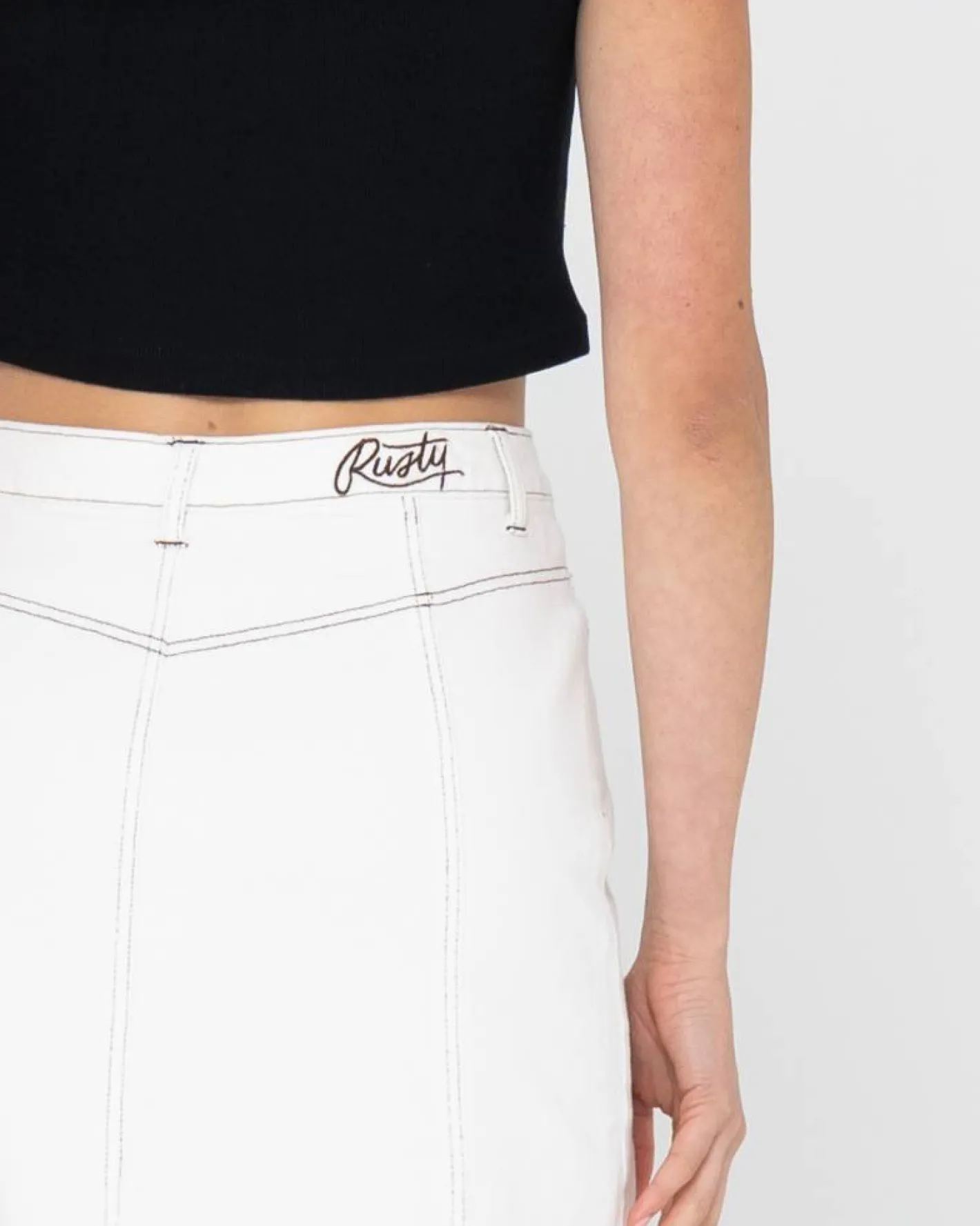Fashion La Serena Frayed High Waisted Mini Skirt Womens Denim