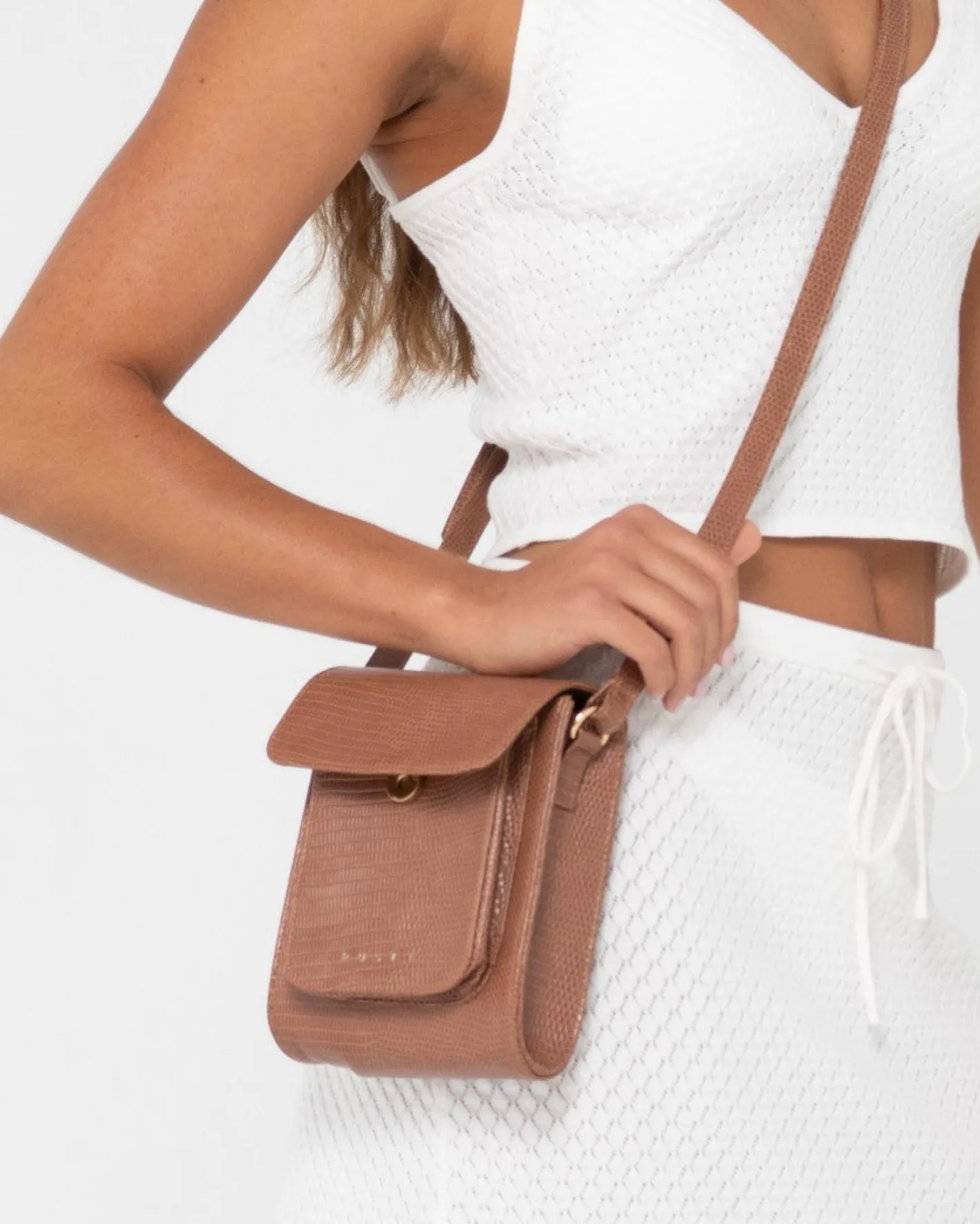 Fashion Mila Over The Shoulder Textured Sidebag Womens Bags & Handbags