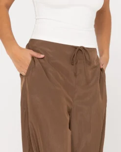 Discount Porter High Waisted Relaxed Fit Pant Womens Pants