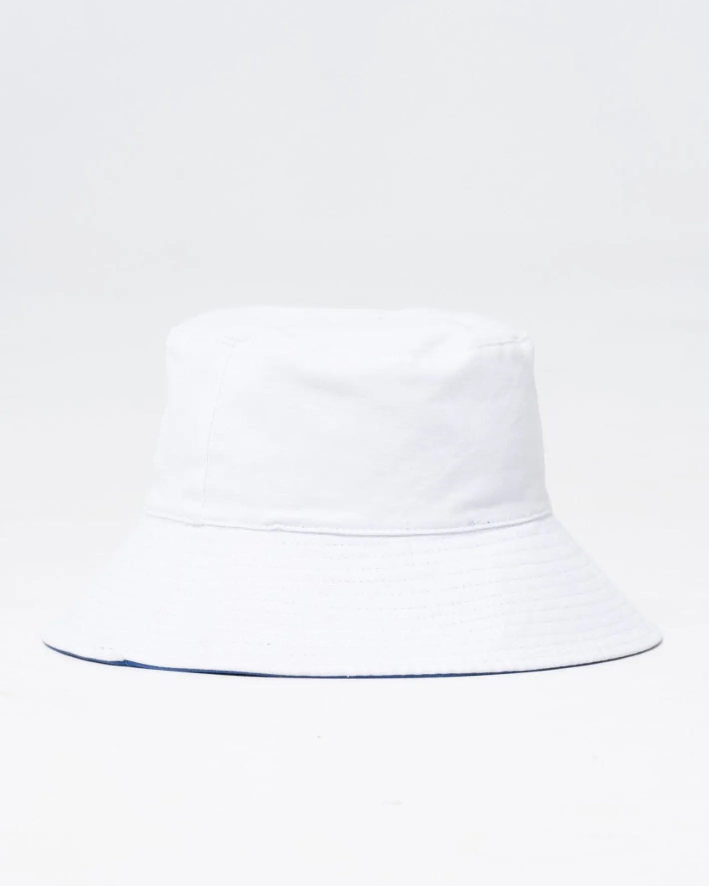 Sale Sporting Club Reversible Bucket Hat Womens Caps & Hats